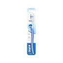 Oral B Toothbrush Indicator Plus 35 Medium EAN 8001841032504 <br> Pack size: 12 x 1 <br> Product code: 302675