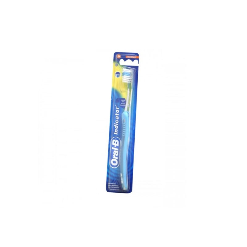 Oral B Toothbrush Indicator Plus 35 Medium <br> Pack size: 12 x 1 <br> Product code: 302675